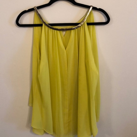 Elegant blouse | Medium | Color: bright yellow - Picture 3 of 5